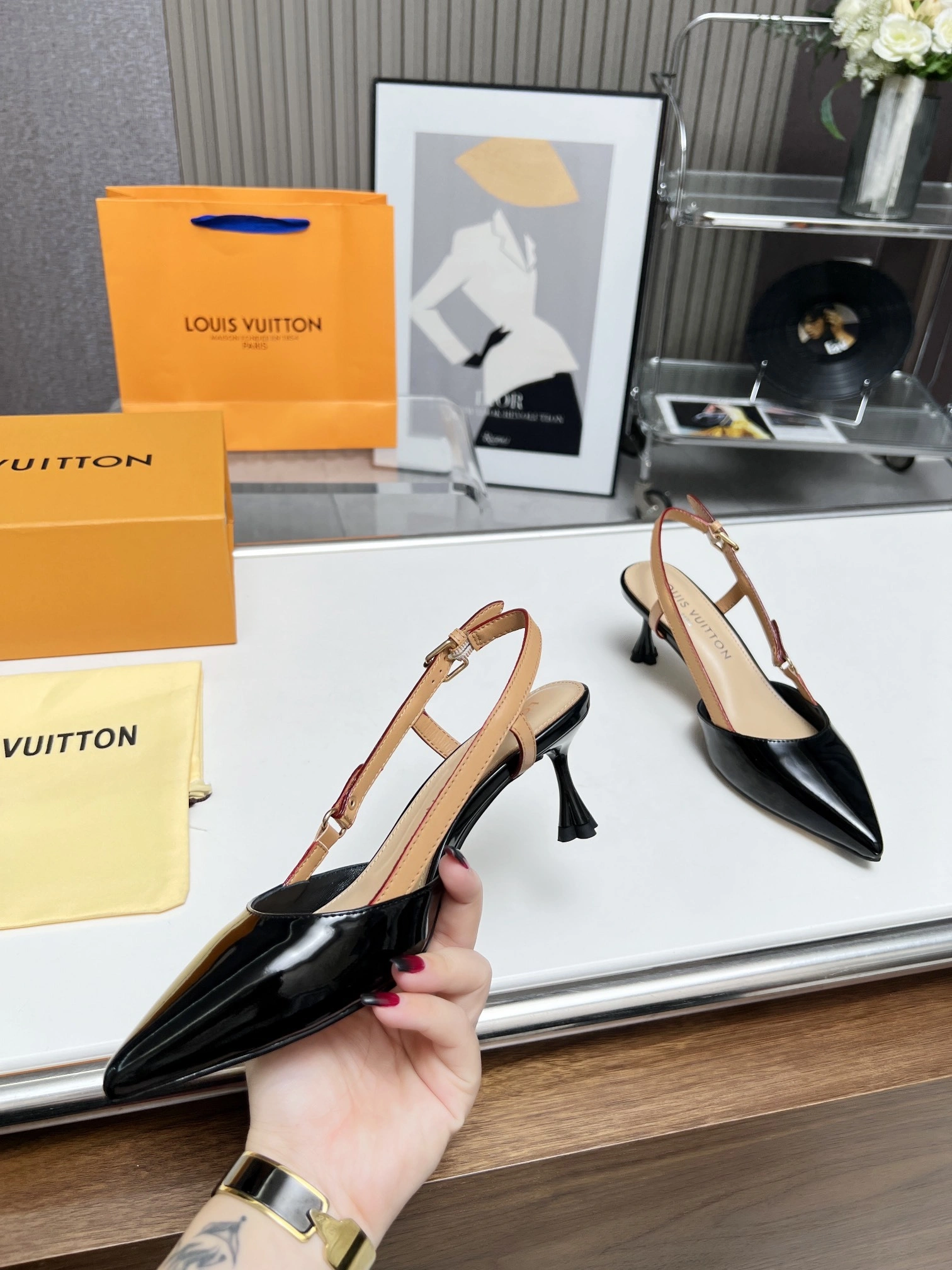 COCO-- 8V 1ACBIX cowhide Heel height：5.5CM item:D-X000I0353